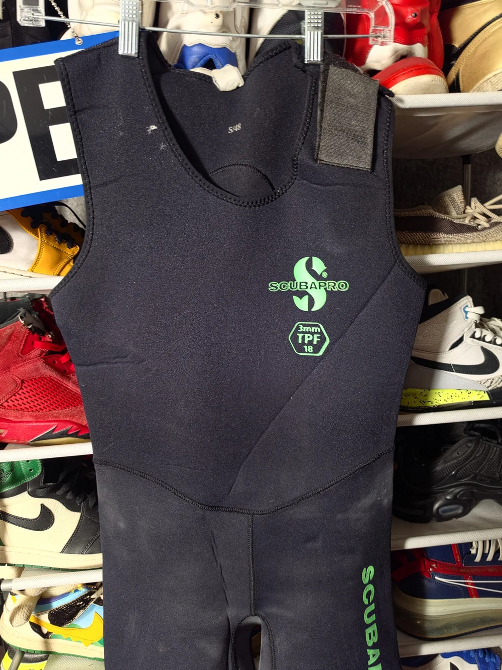 🔥 Scubapro Men's Black Shorty Swim Bodysuit Green Logo S